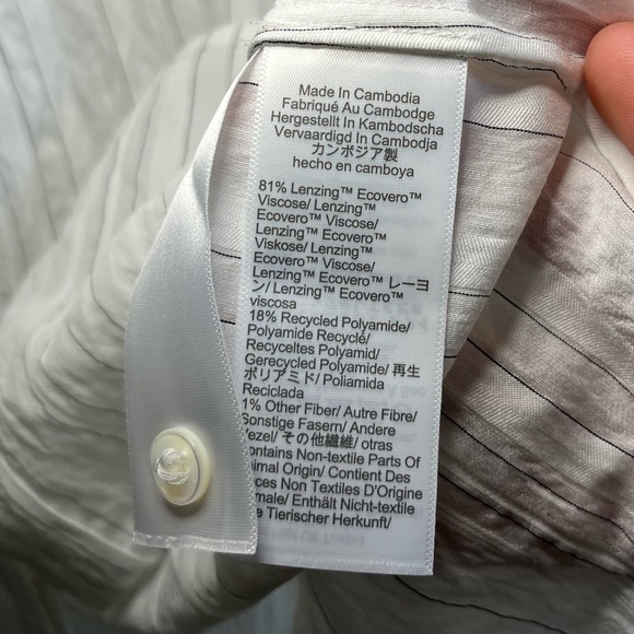 NWT Madewell Ruffled Button-Up Top White Women’s Large - Picture 11 of 12